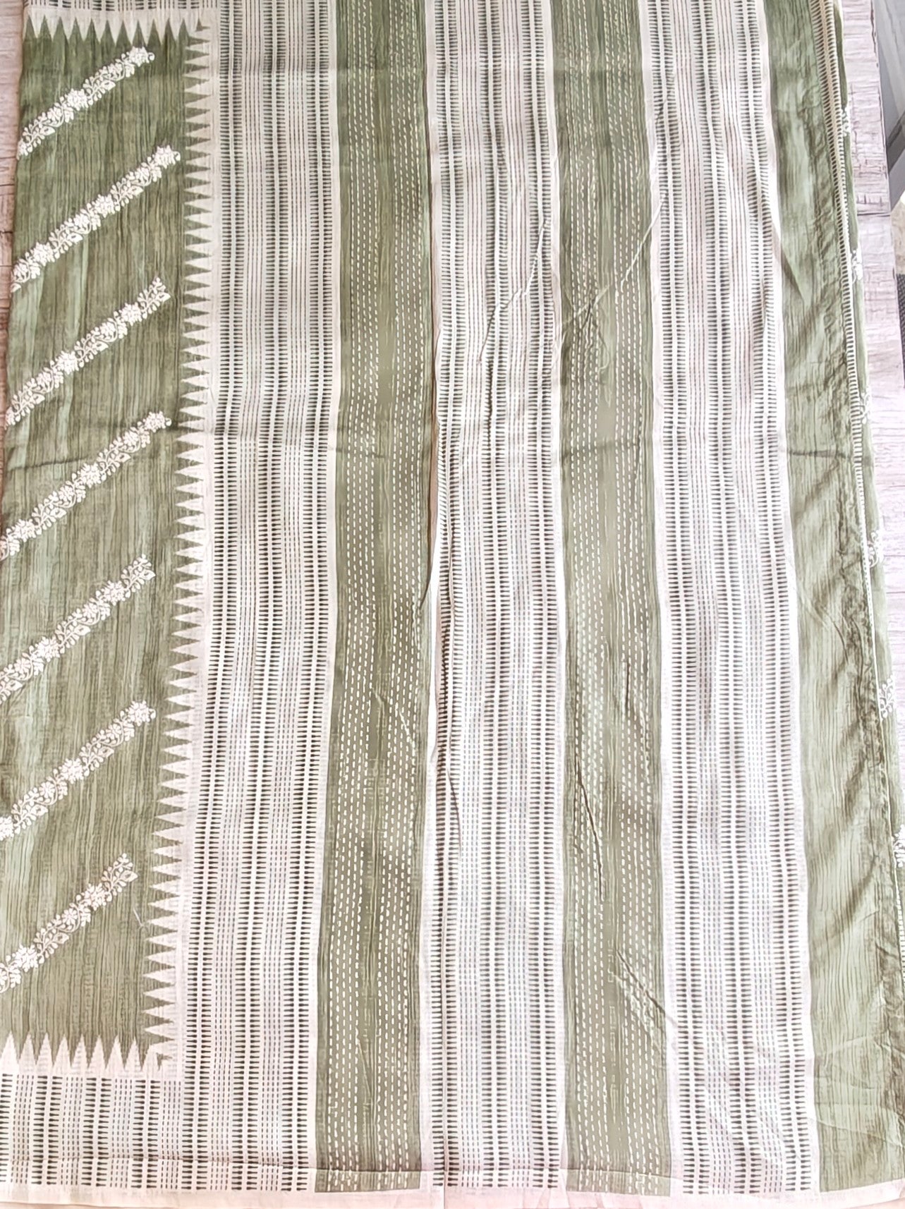 Semi tussar saree