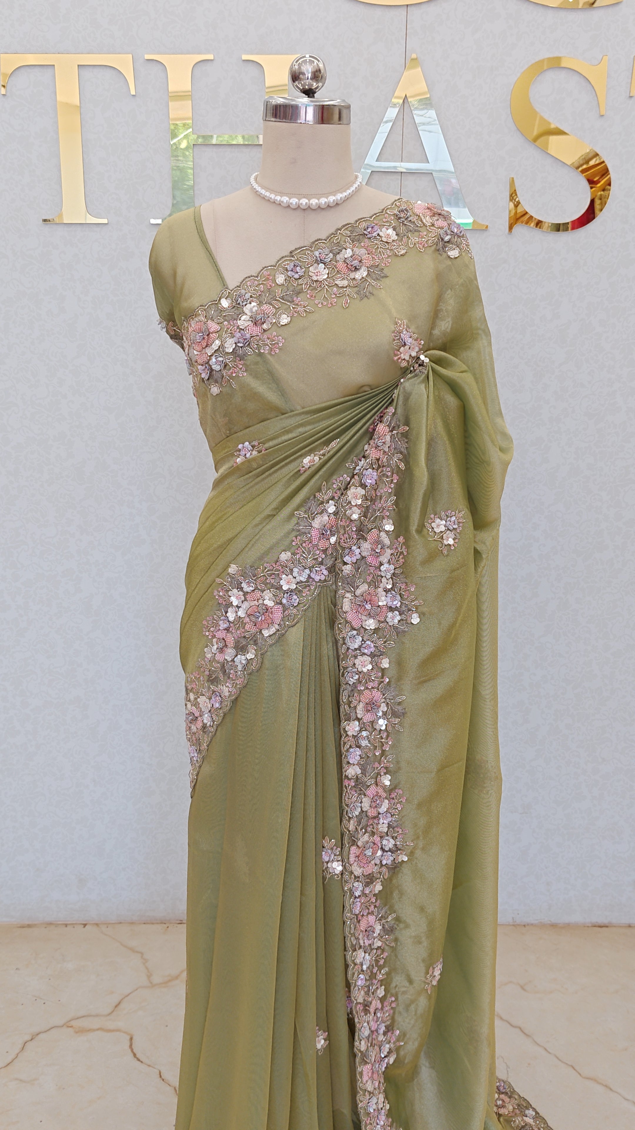 FLOWY ORGANZA SAREE