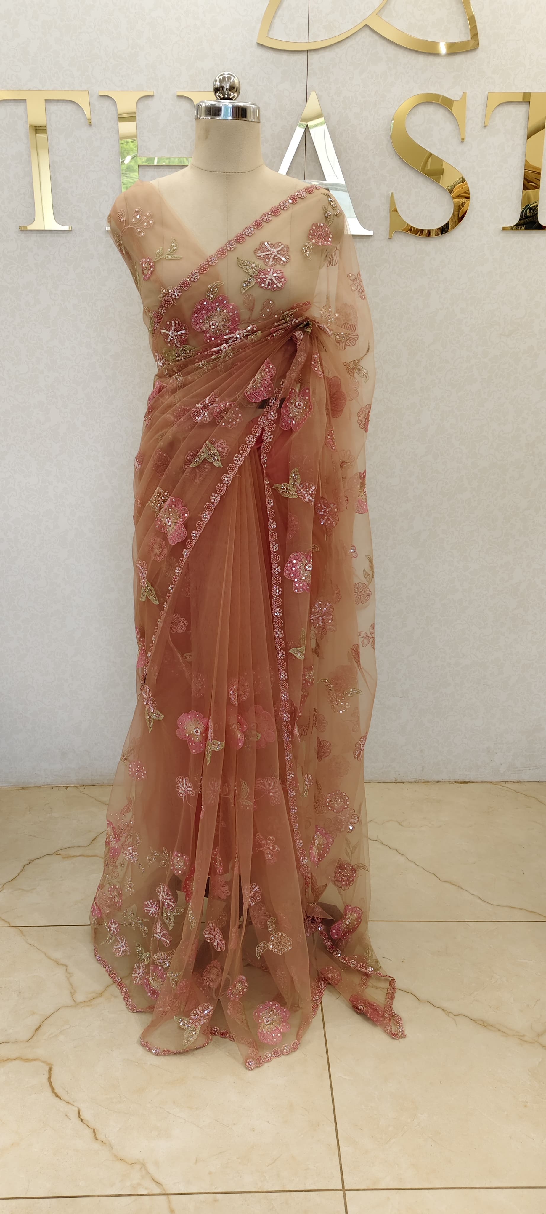 NET SAREE