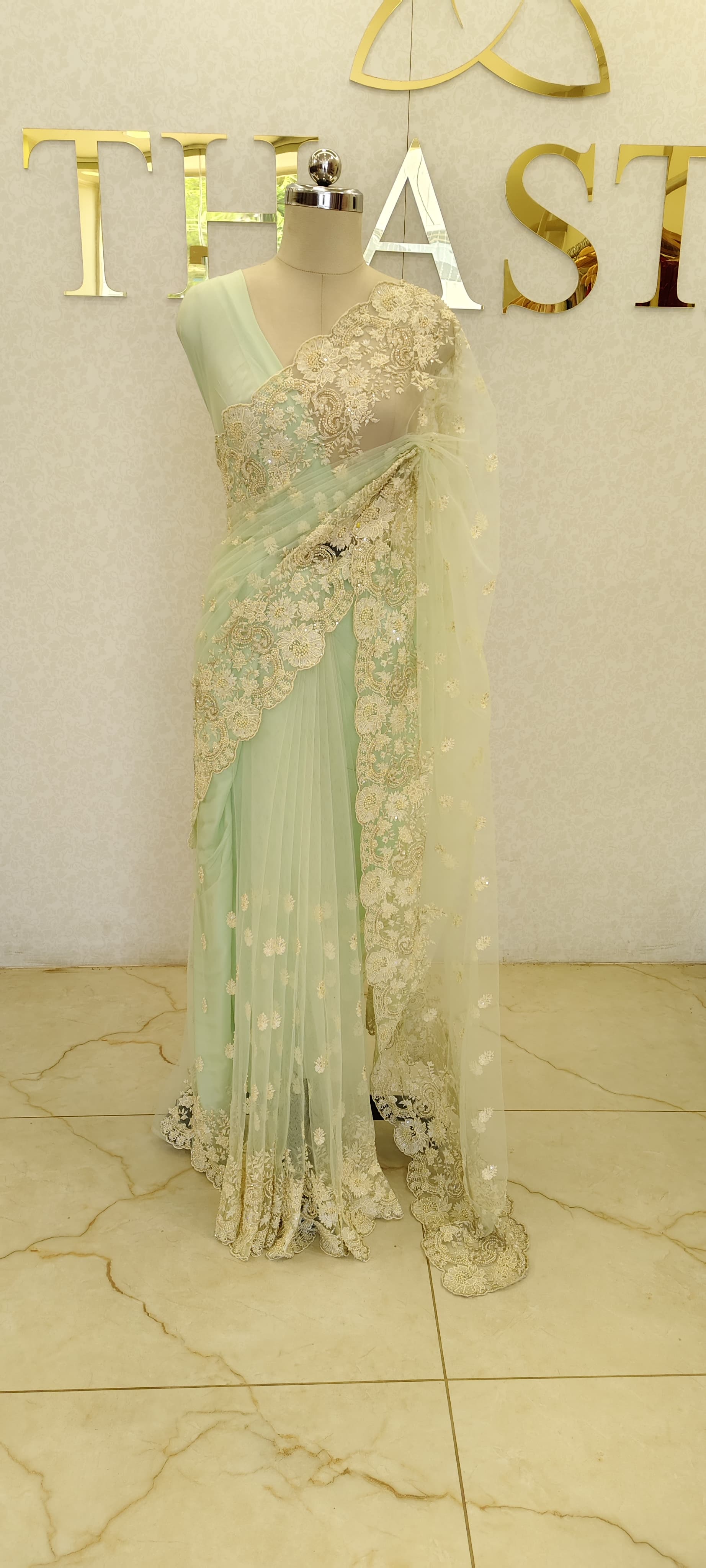 NET SAREE