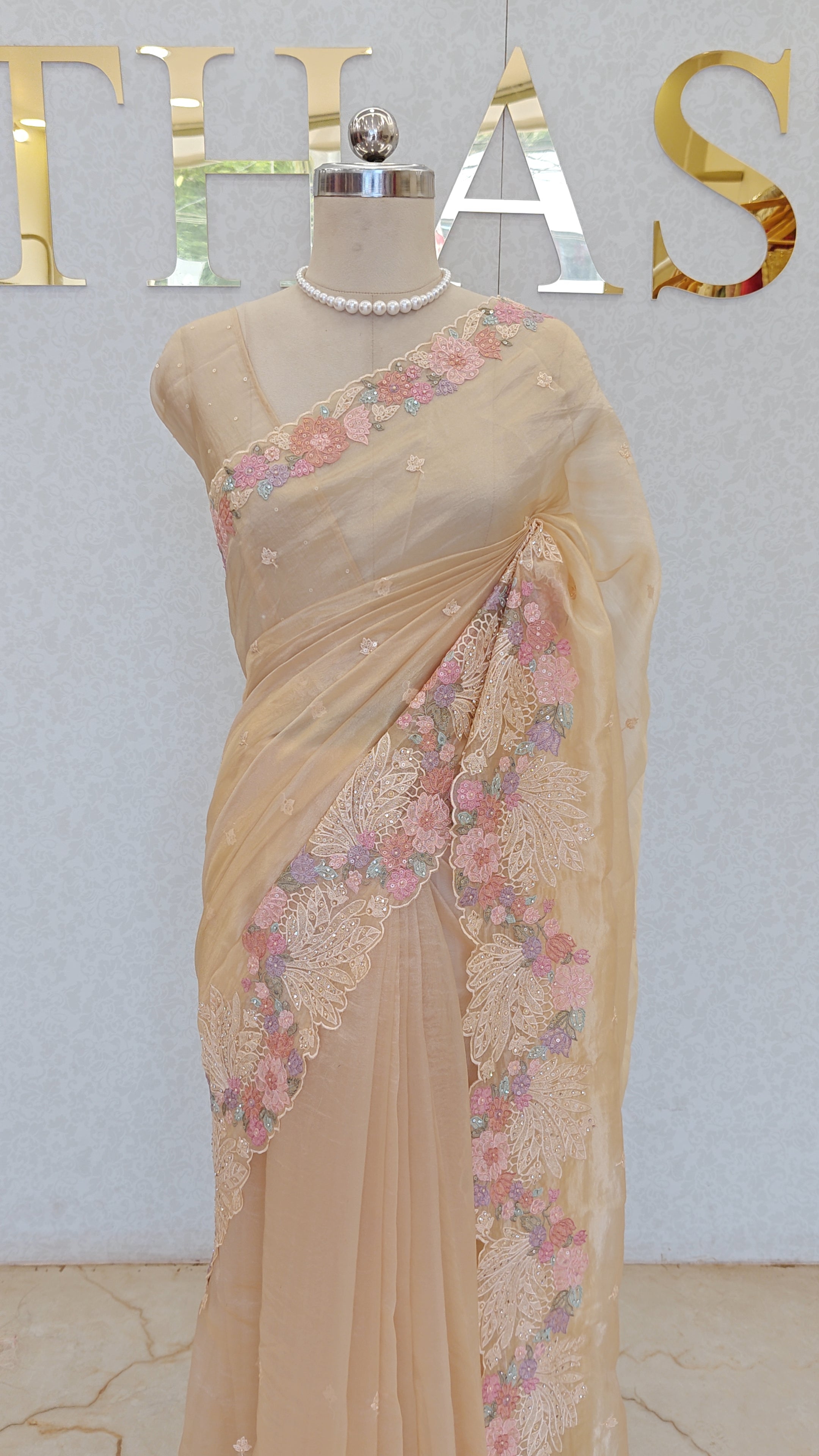 FLOWY ORGANZA SAREE