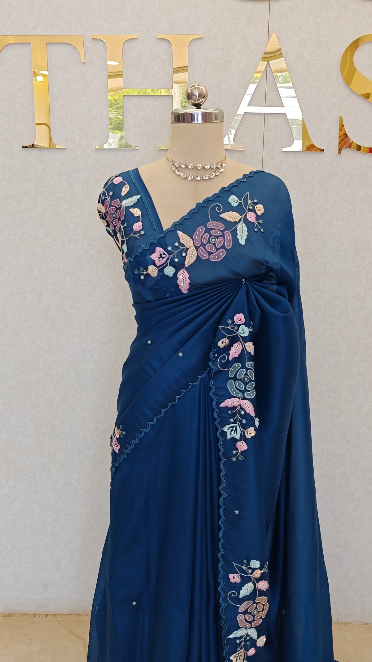 FLOWY ORGANZA TISSUE SAREE