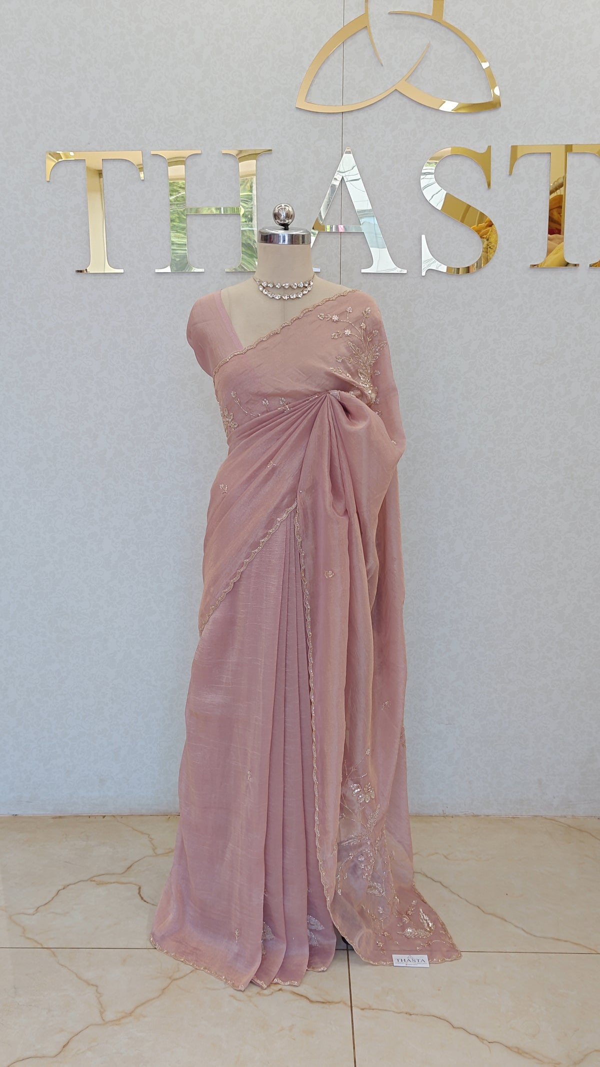FLOWY ORGANZA SAREE