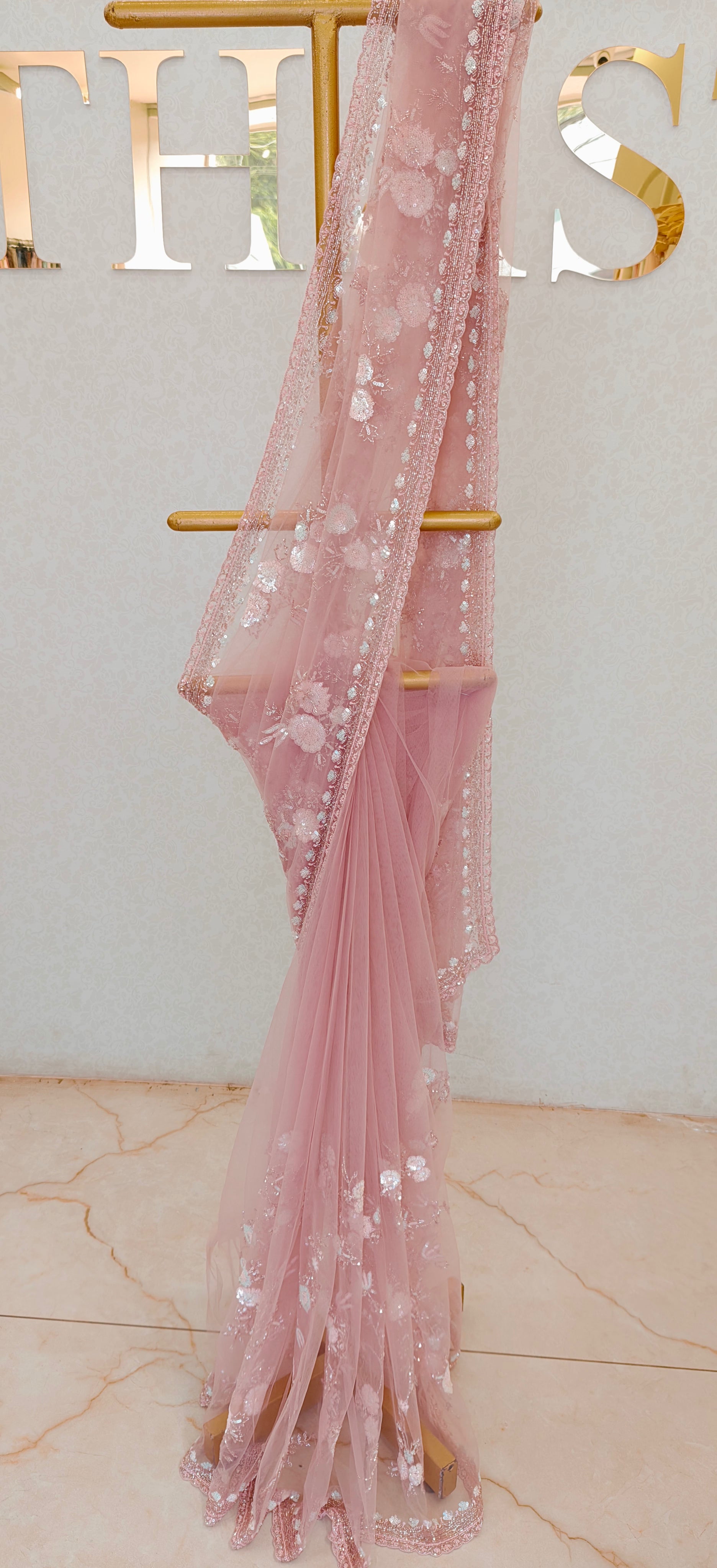 NET SAREE