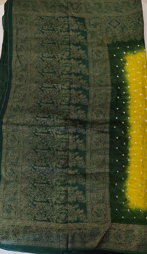 Dola silk with bandhini print saree