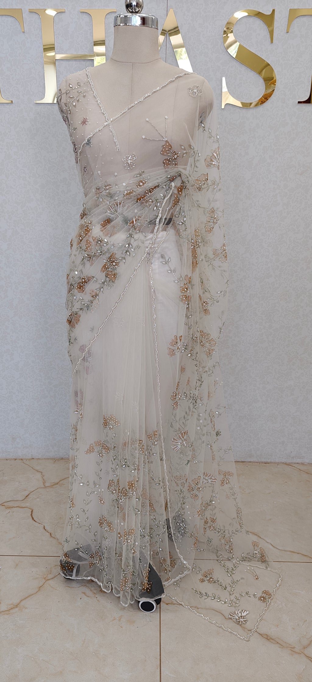 NET SAREE