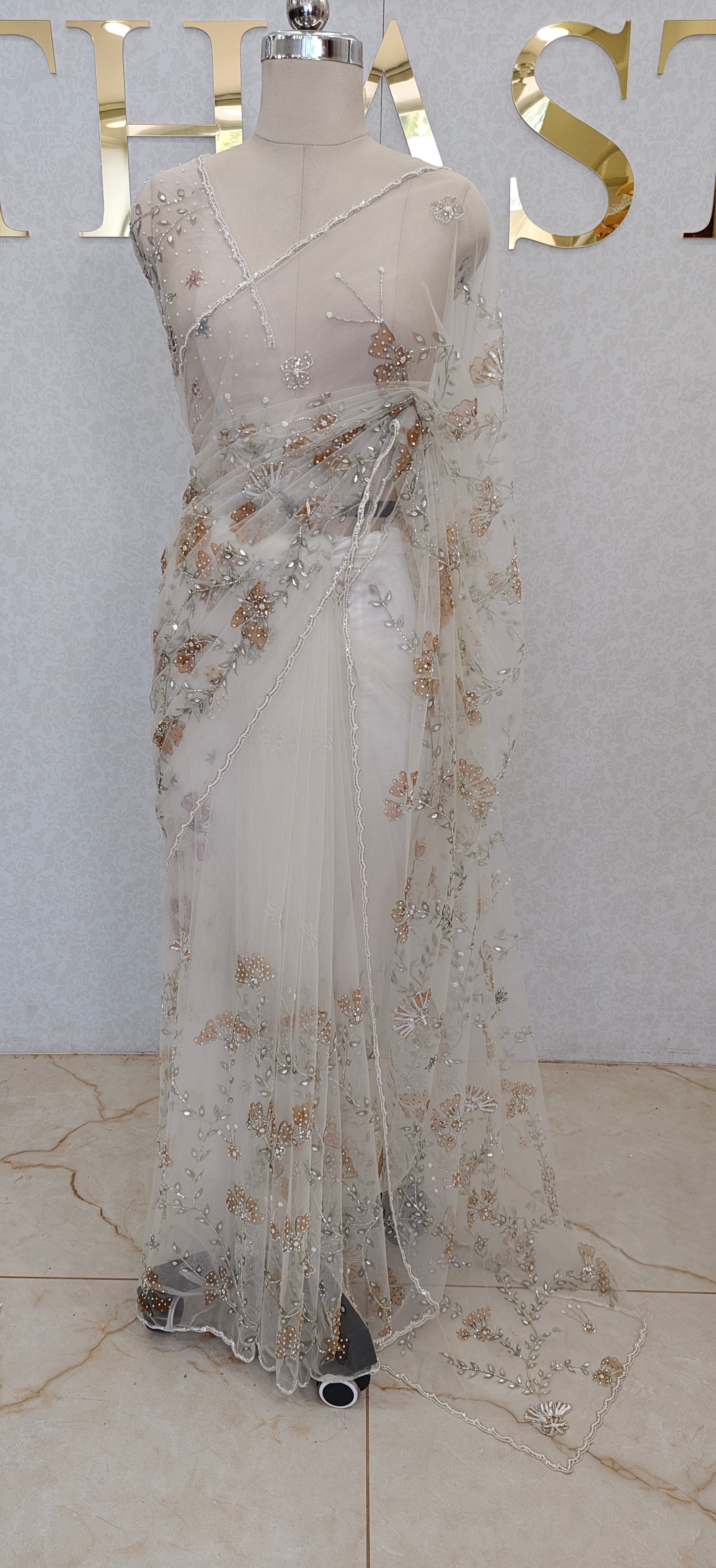 NET SAREE
