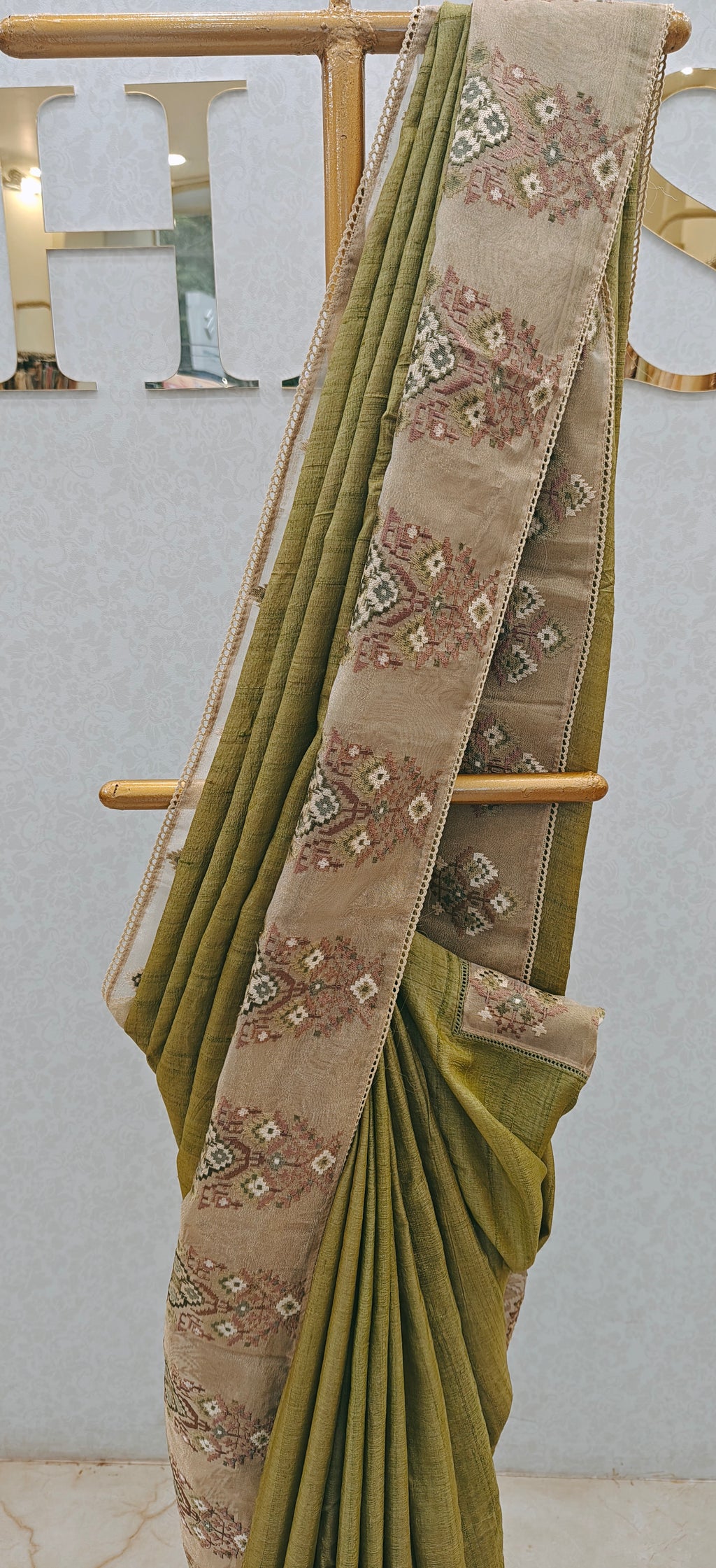 PURE TUSSAR SAREE