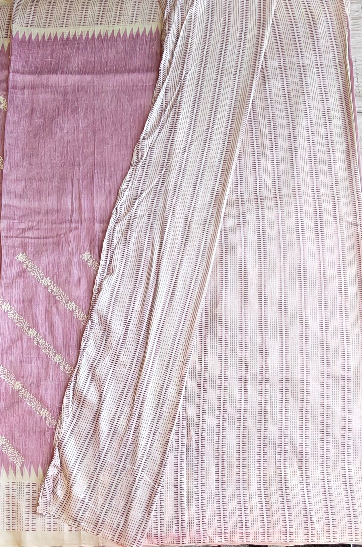 Semi tussar saree