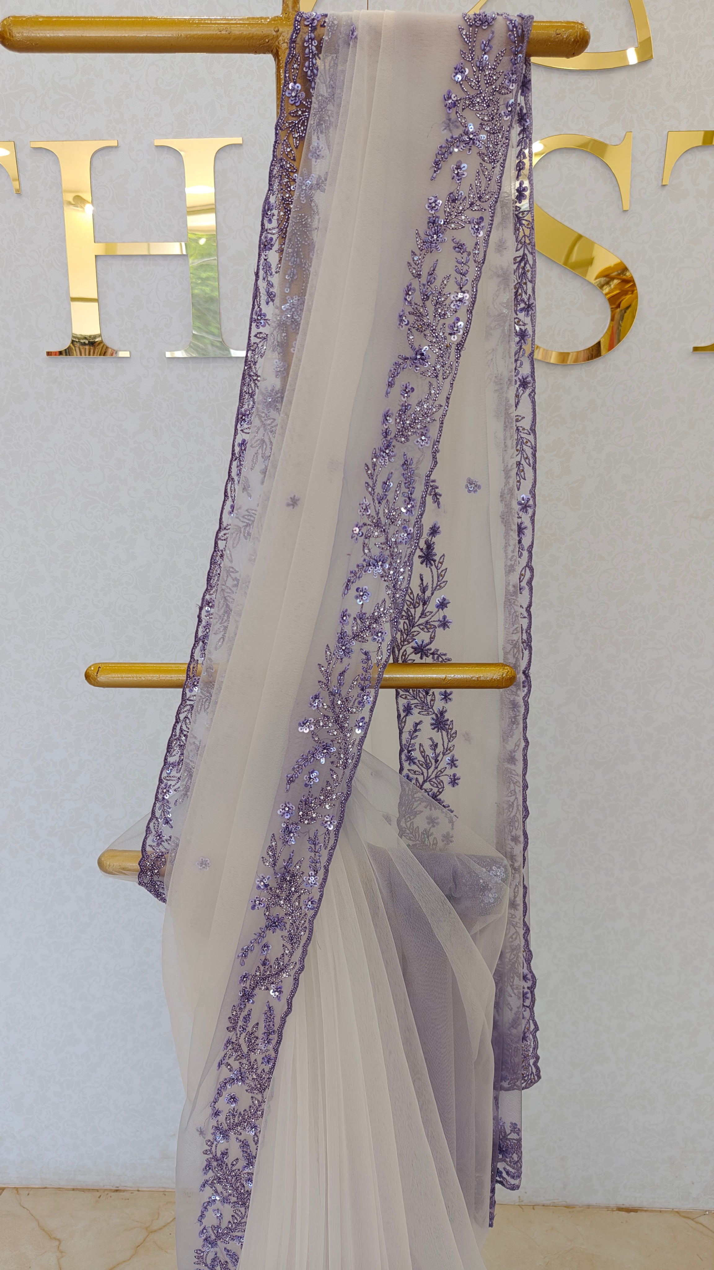 NET SAREE