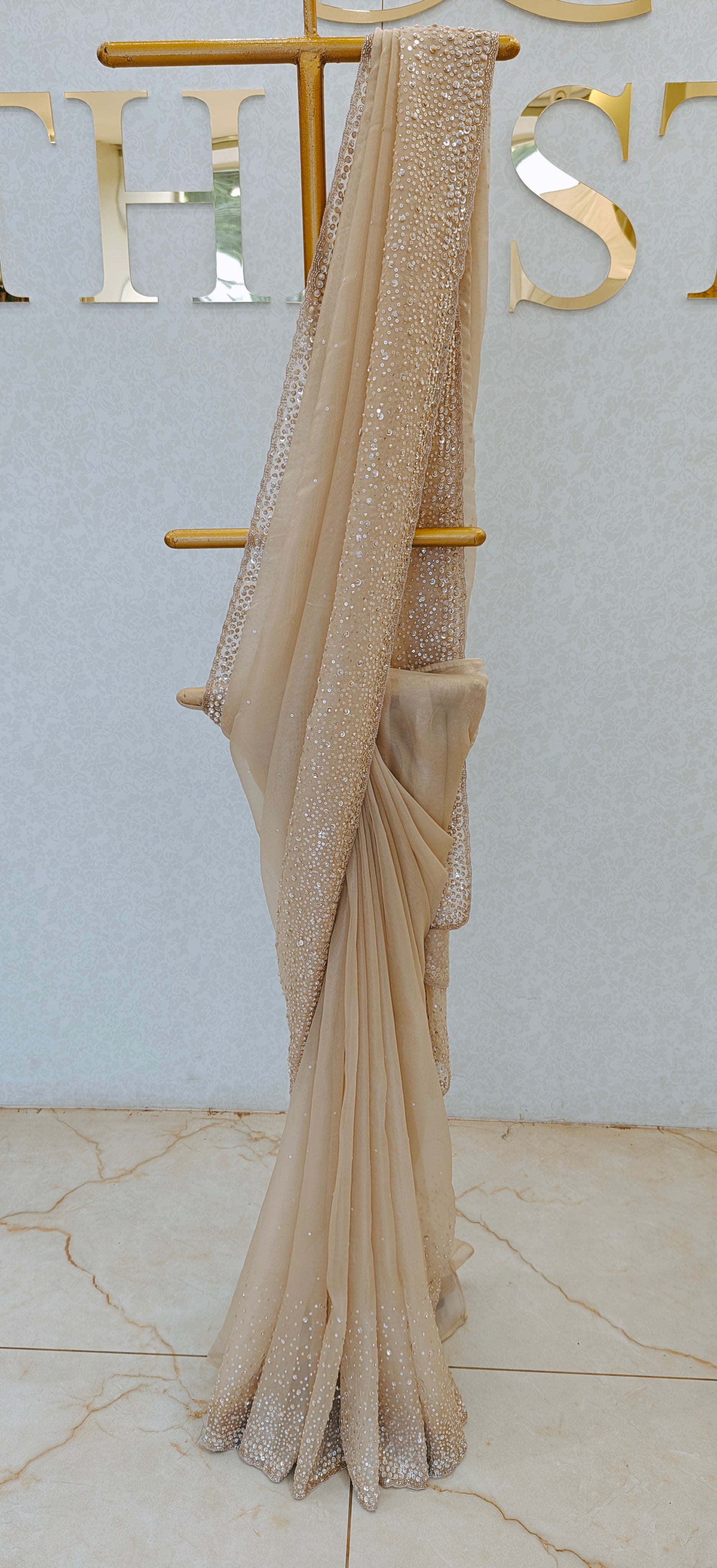FLOWY ORGANZA SAREE