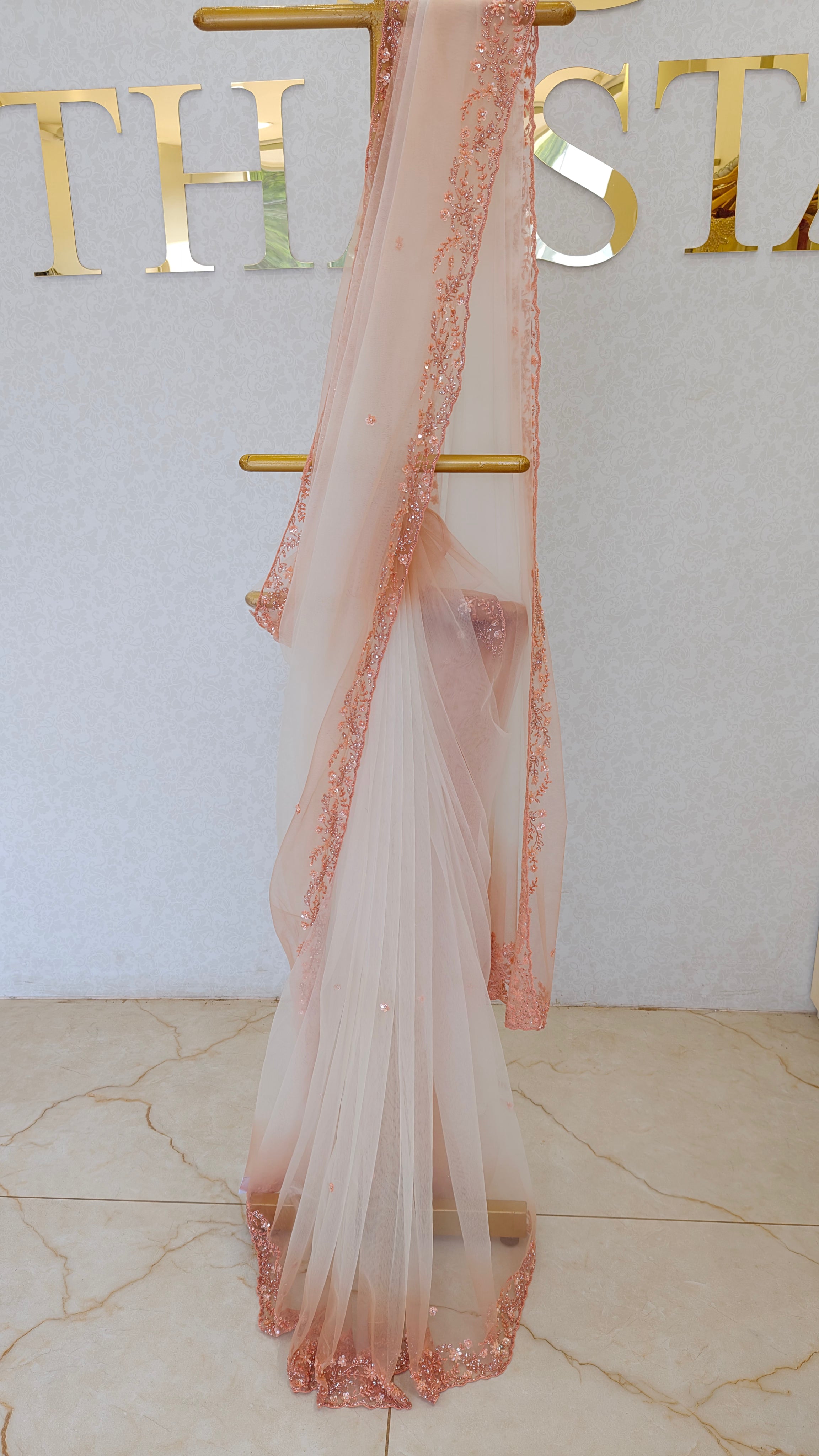 NET SAREE