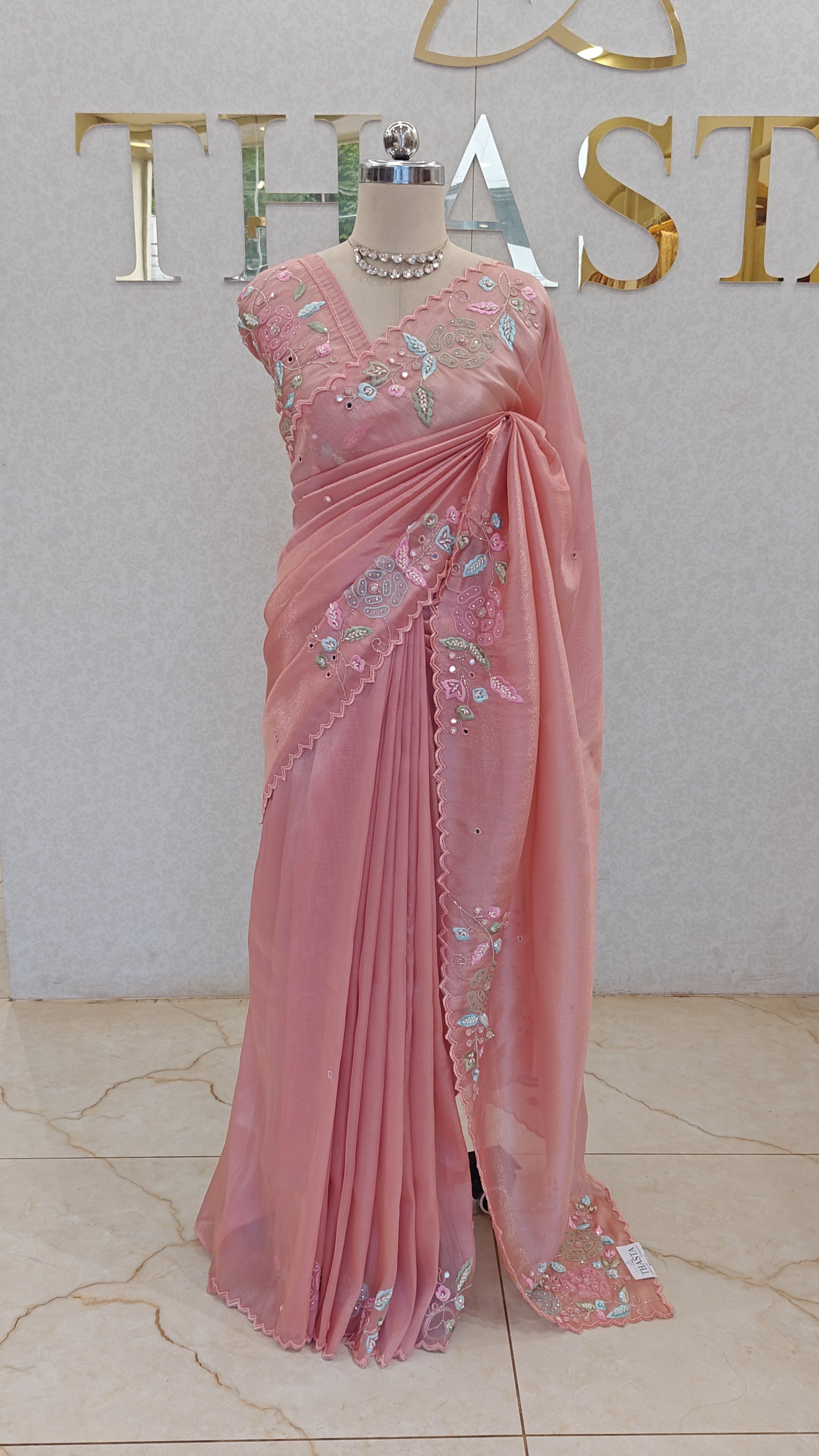 FLOWY ORGANZA TISSUE SAREE