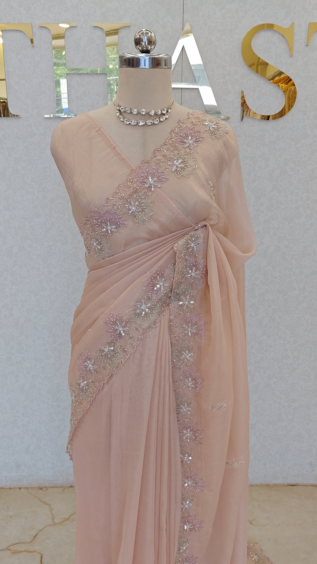FLOWY ORGANZA SAREE