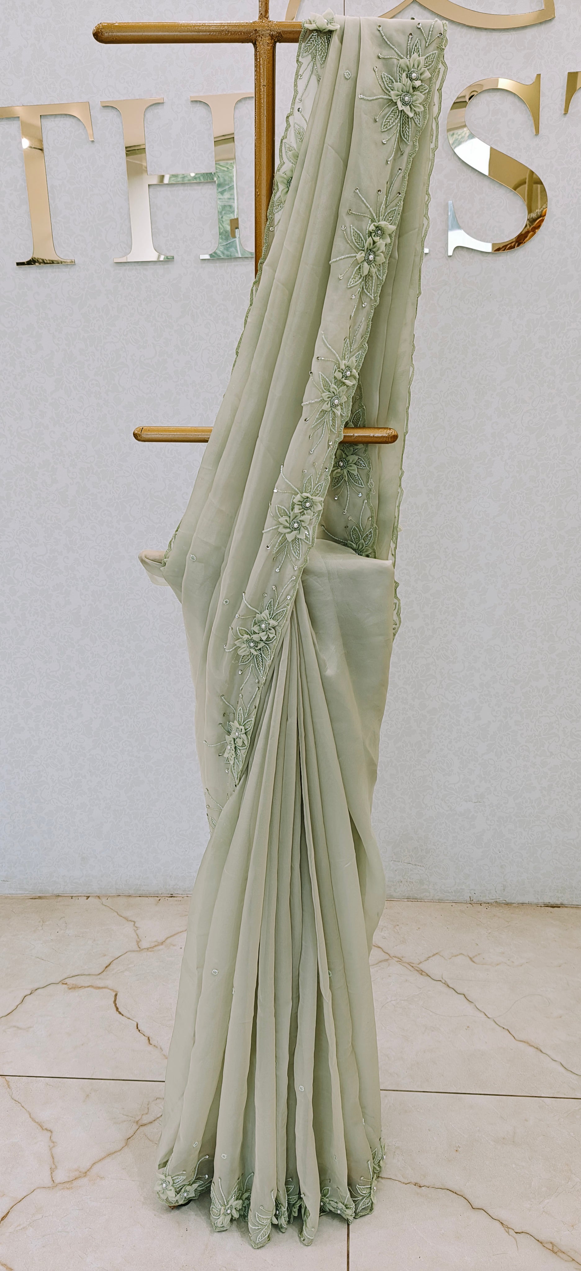 FLOWY ORGANZA SAREE