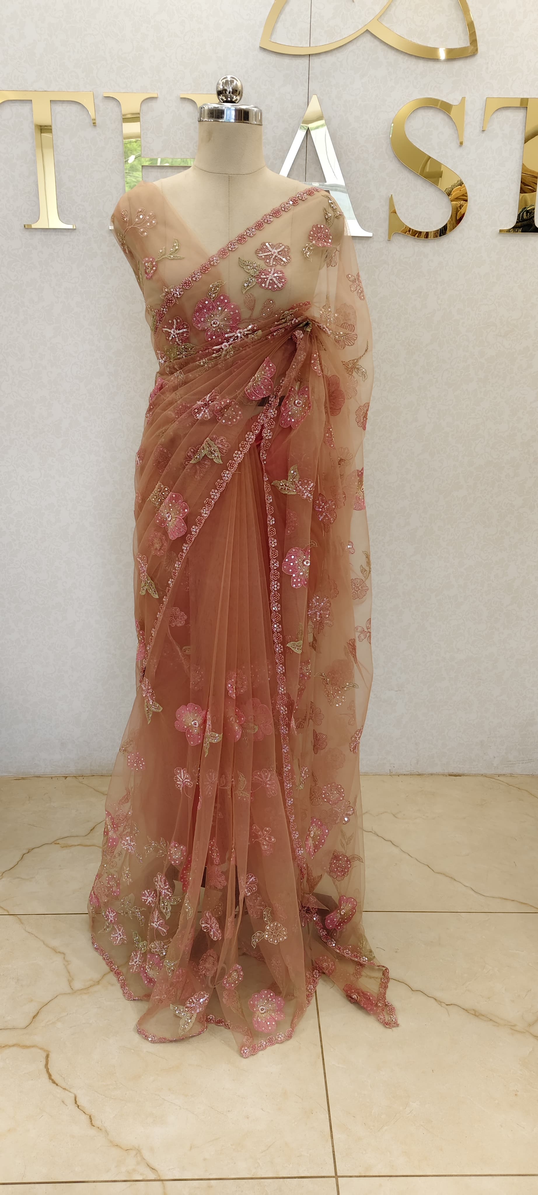 NET SAREE