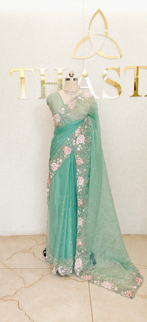 FLOWY ORGANZA SAREE