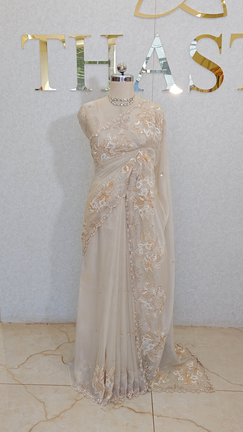 FLOWY ORGANZA SAREE