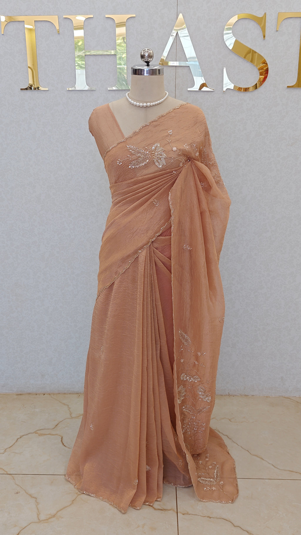 FLOWY ORGANZA SAREE