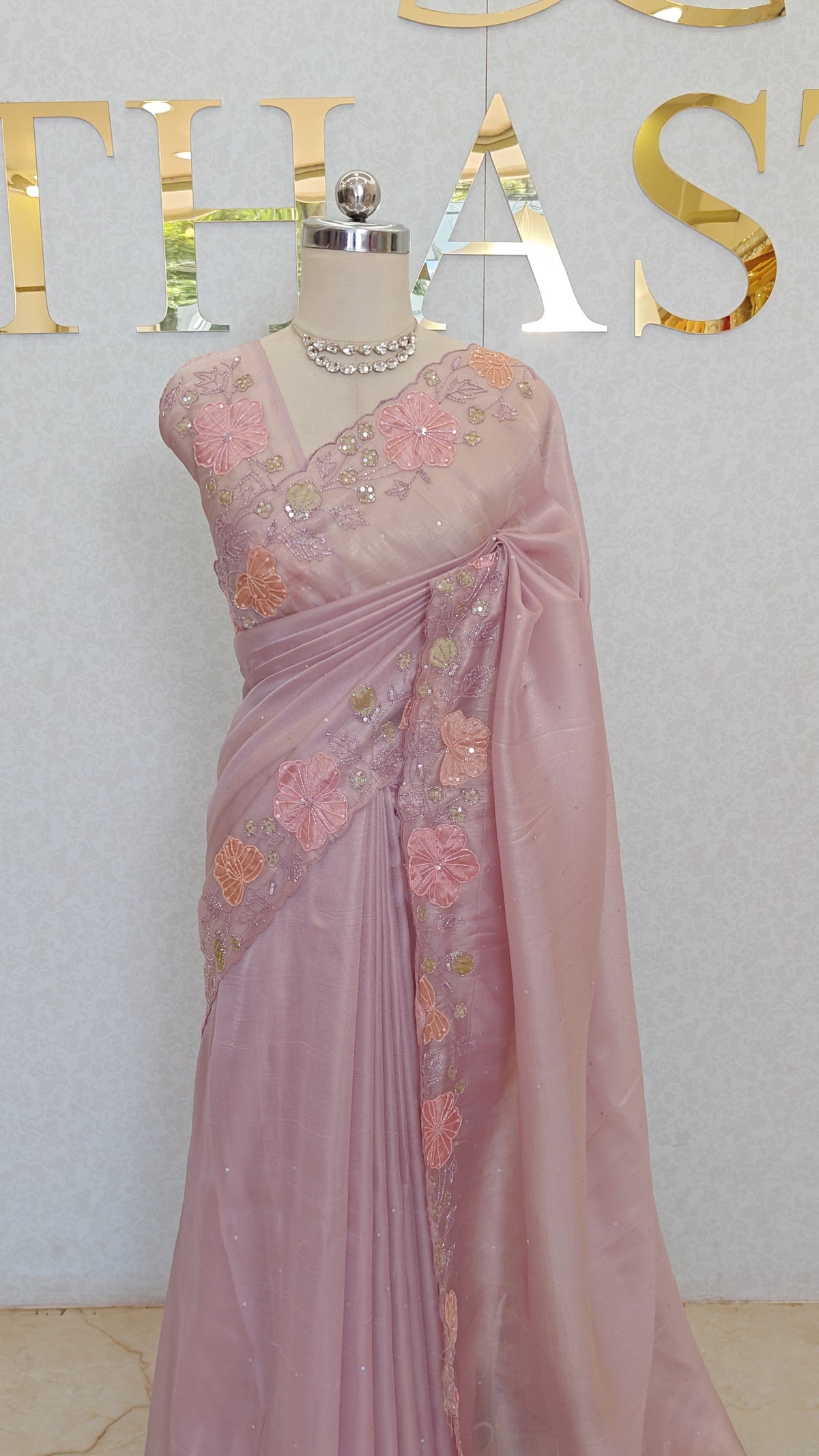 FLOWY ORGANZA SAREE