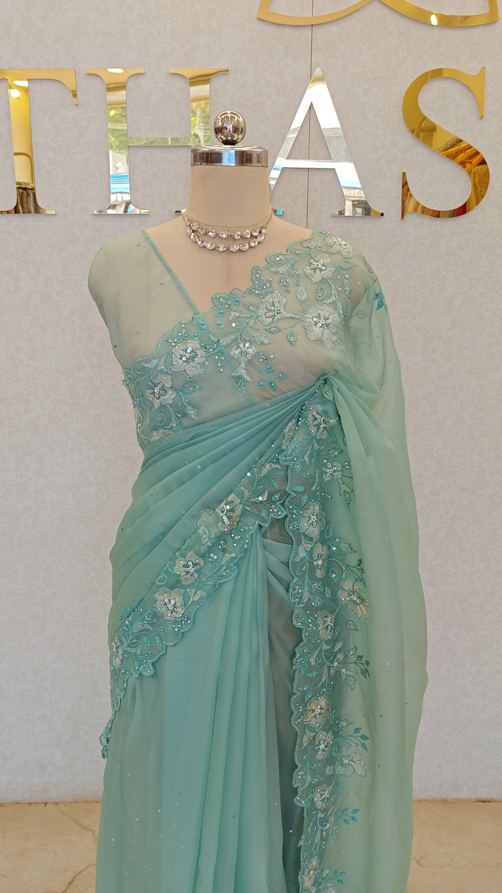 FLOWY ORGANZA SAREE