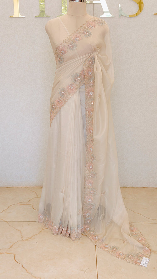 FLOWY ORGANZA SAREE