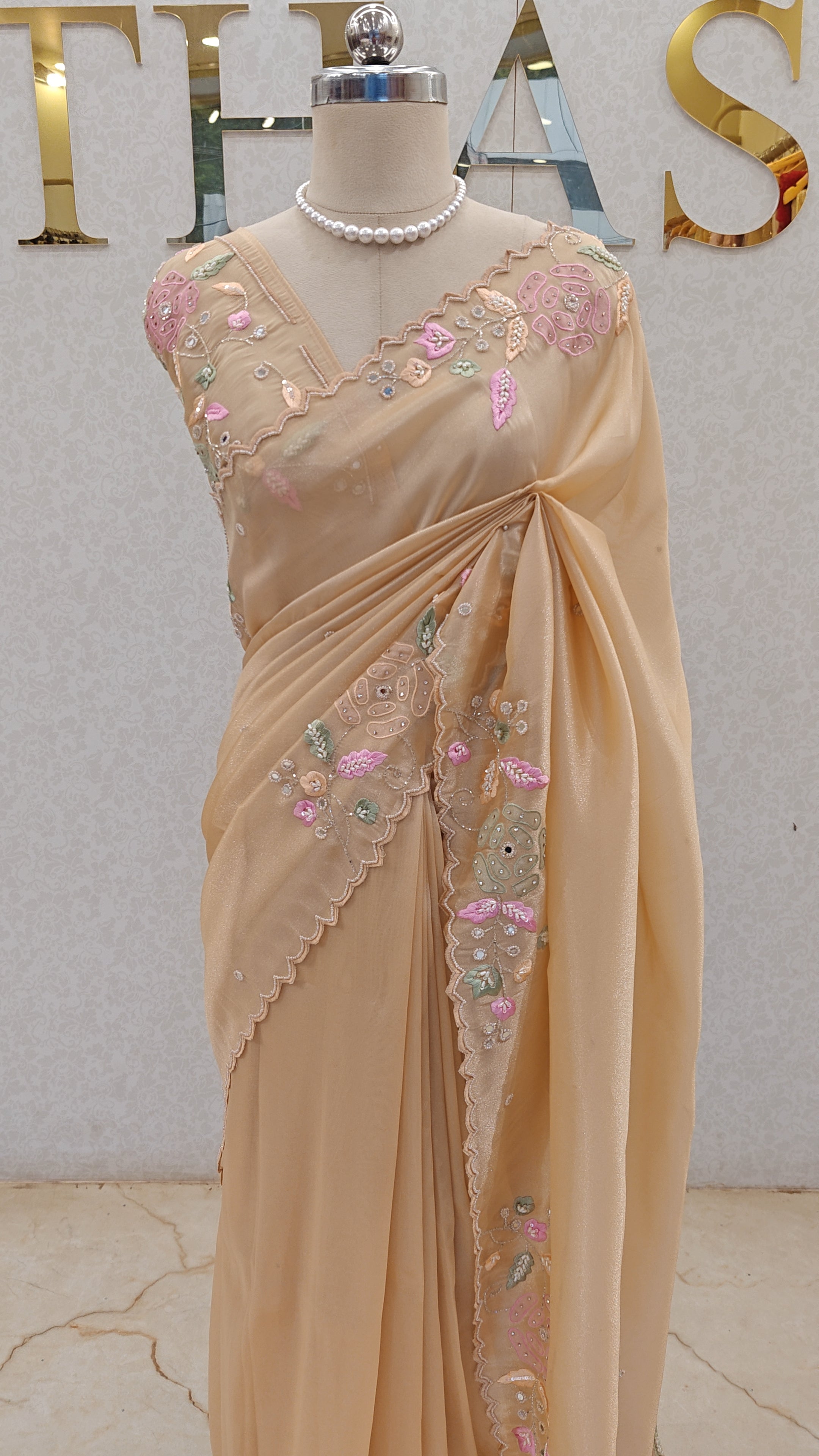 FLOWY ORGANZA TISSUE SAREE