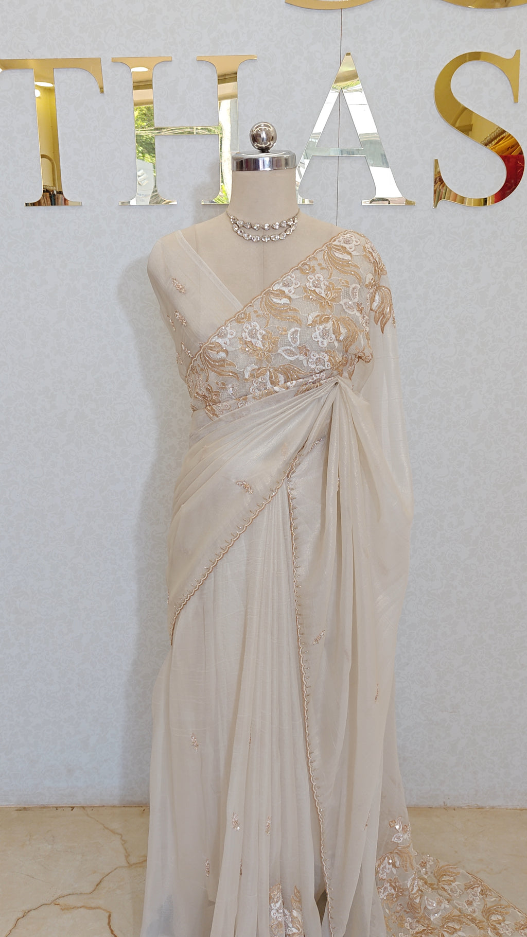 PURE FLOWY ORGANZA SAREE