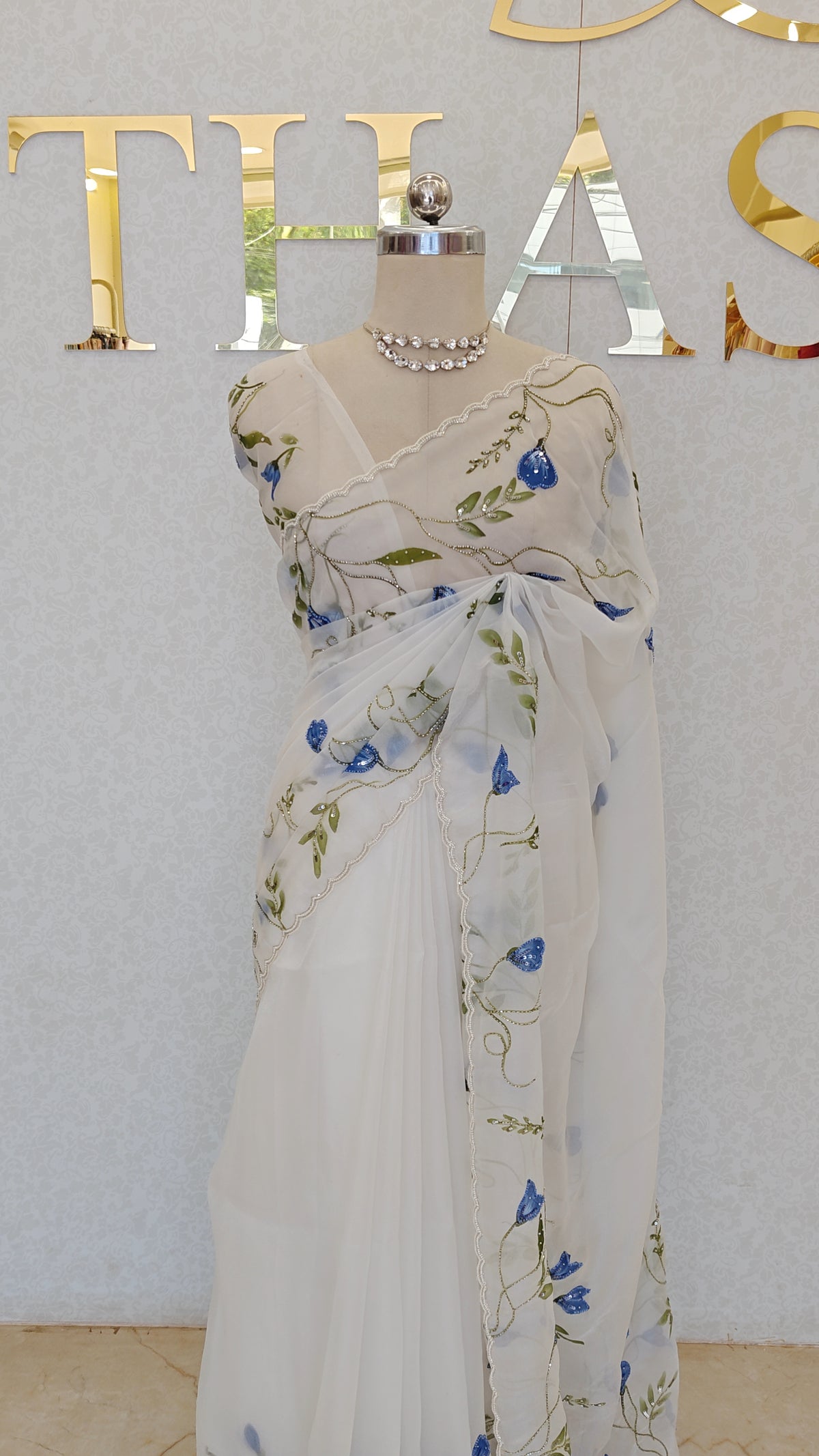 FLOWY ORGANZA SAREE