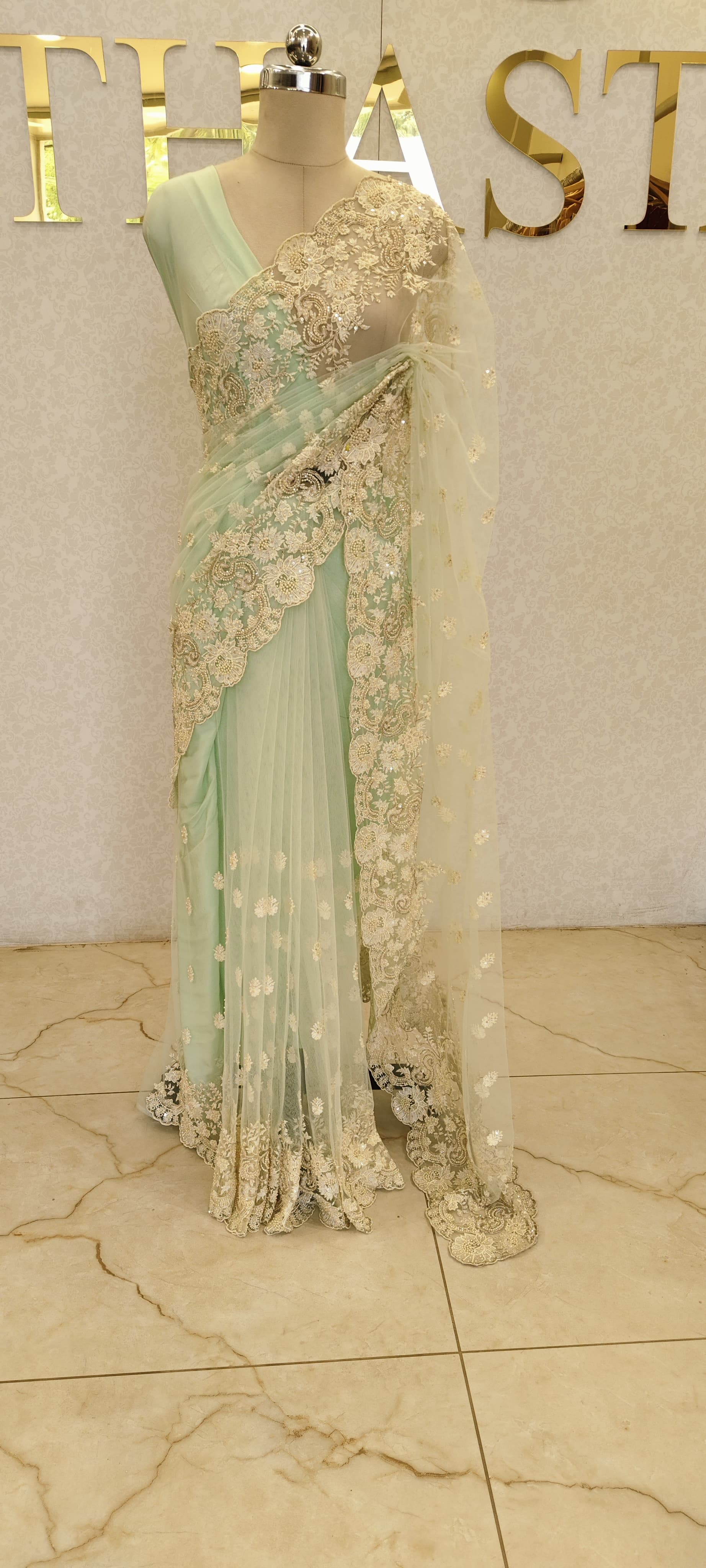 NET SAREE