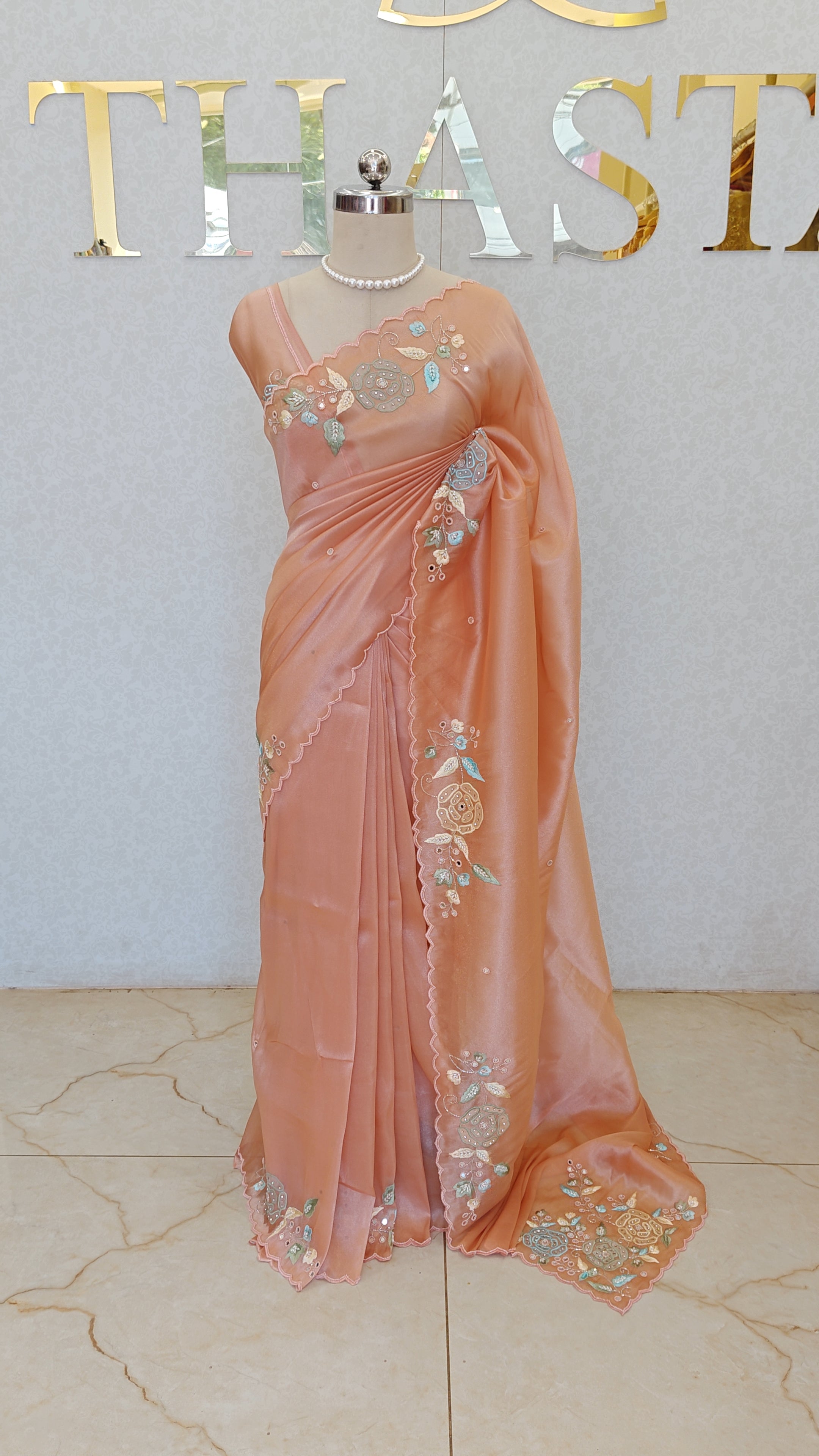 FLOWY ORGANZA TISSUE SAREE