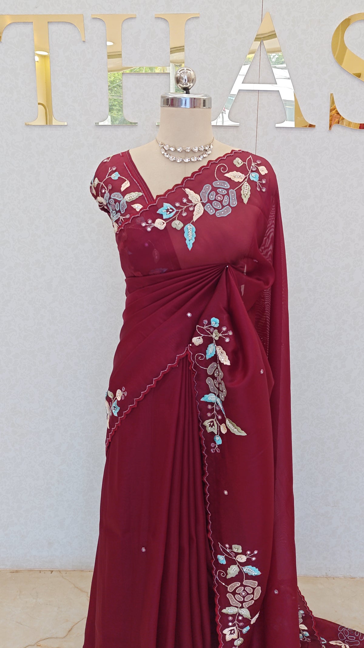 FLOWY ORGANZA TISSUE SAREE