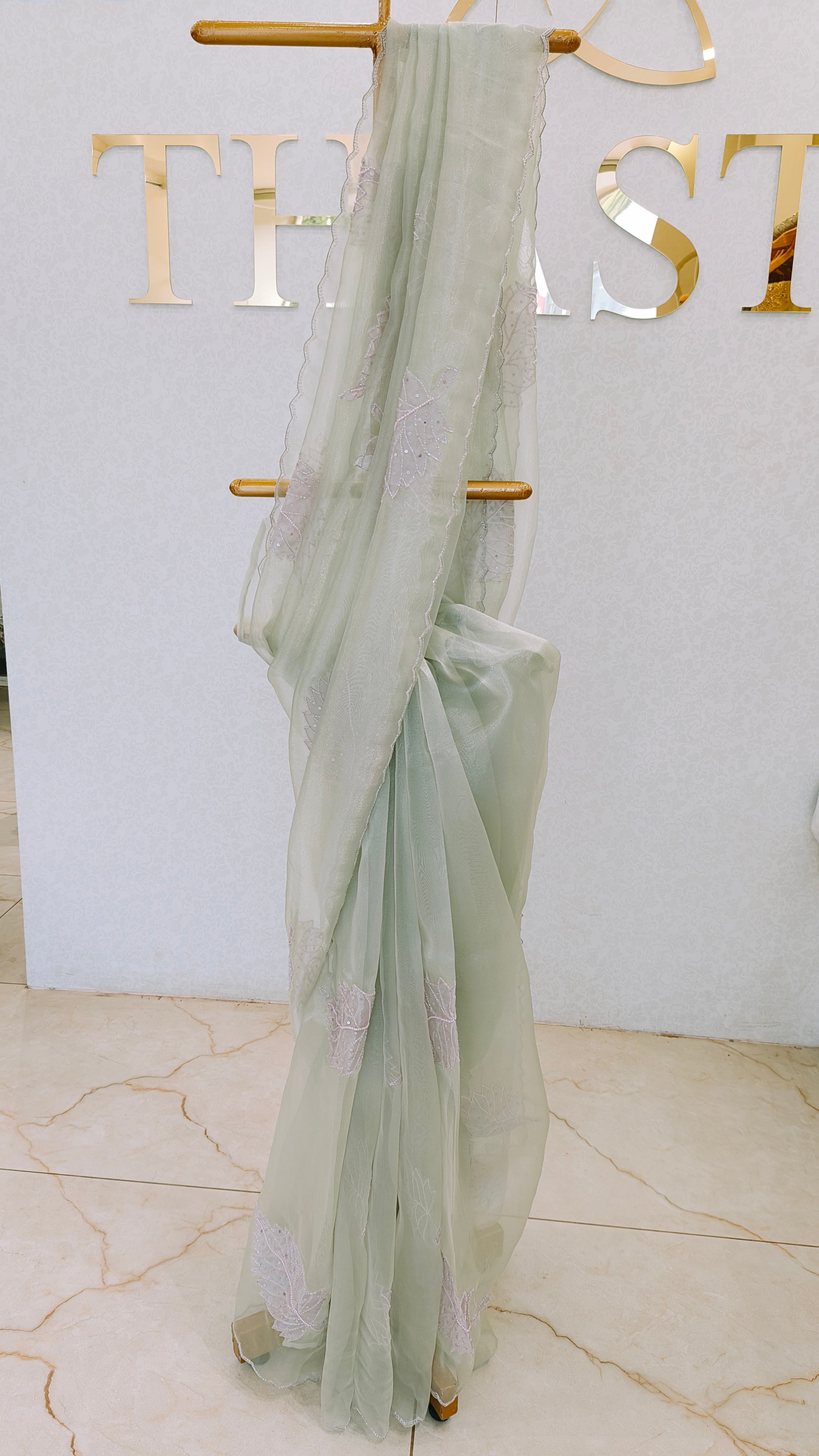 GLASS ORGANZA