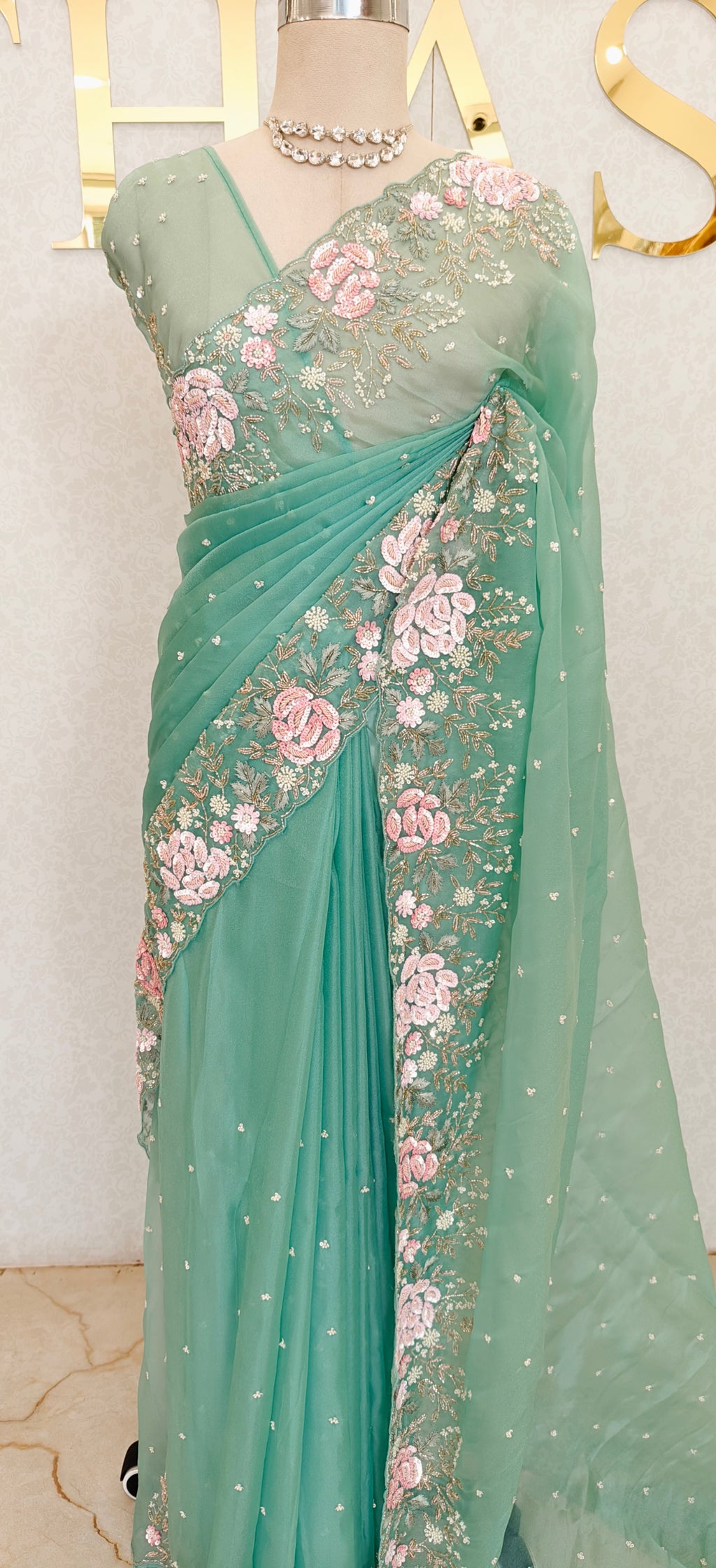 FLOWY ORGANZA SAREE