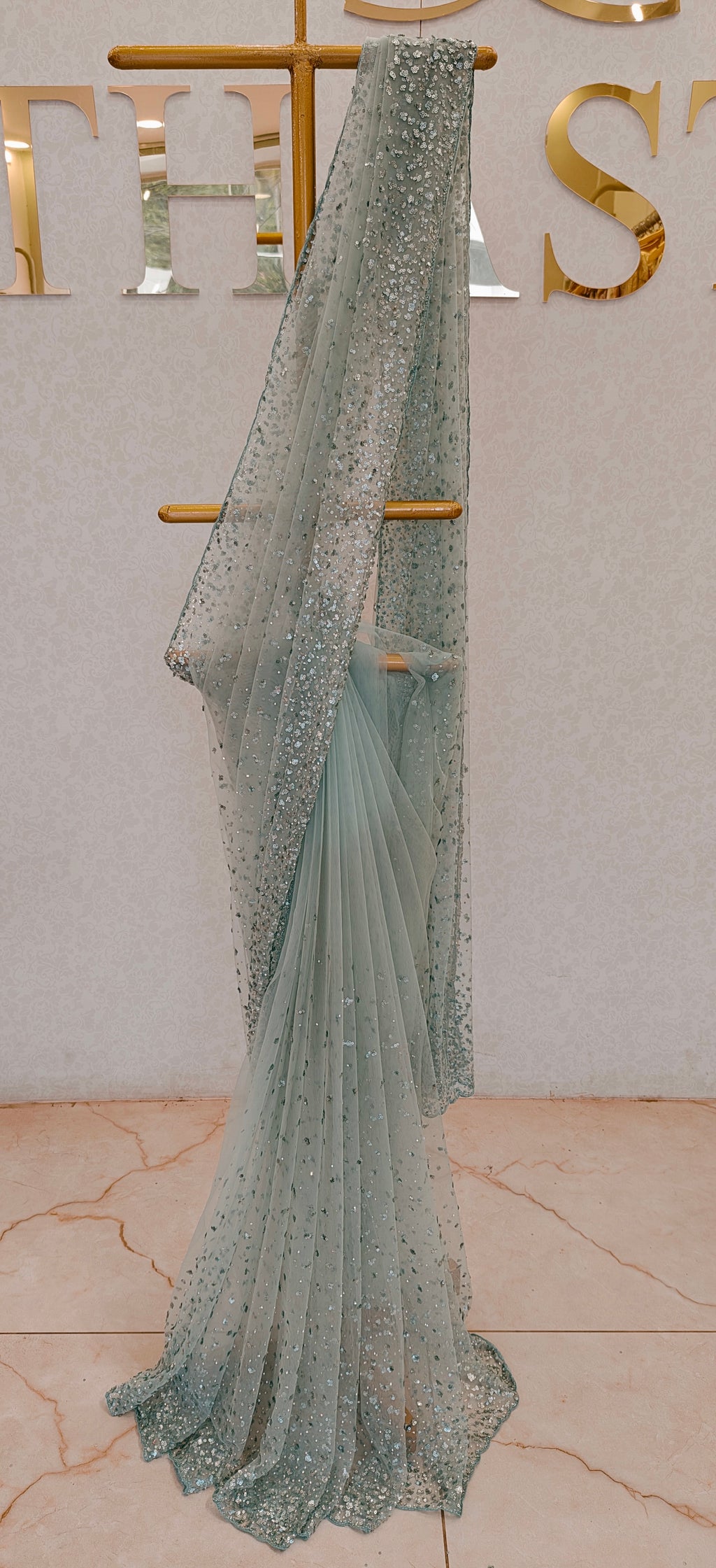 NET SAREE