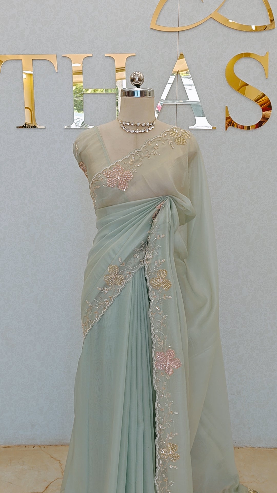 FLOWY ORGANZA SAREE