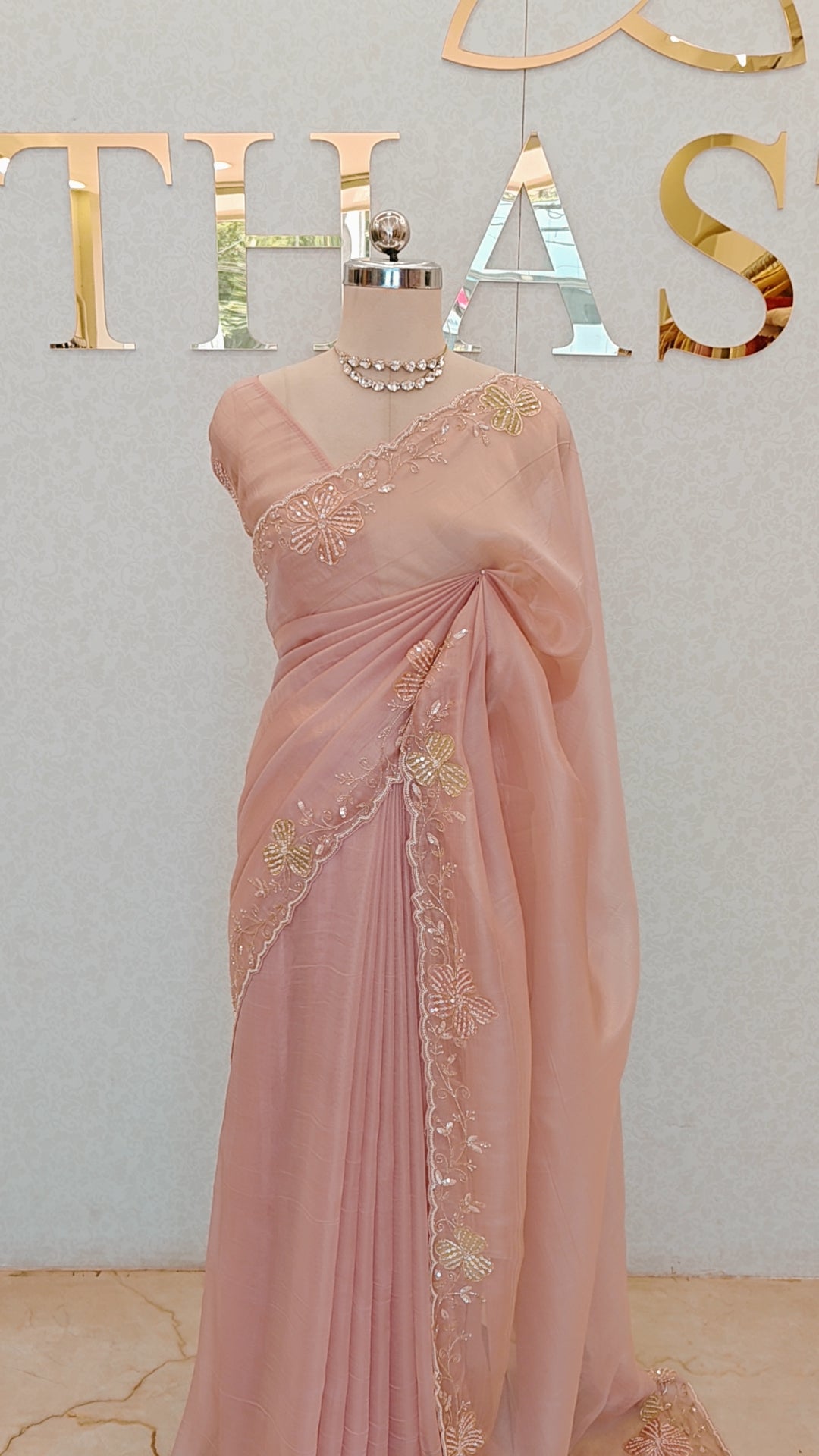 FLOWY ORGANZA SAREE