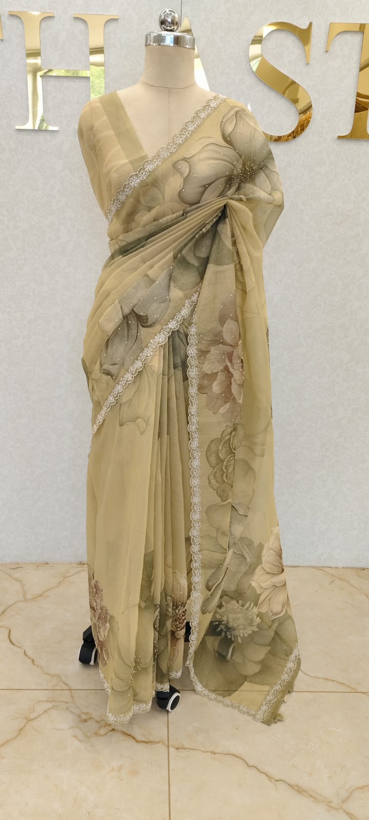 Linen saree