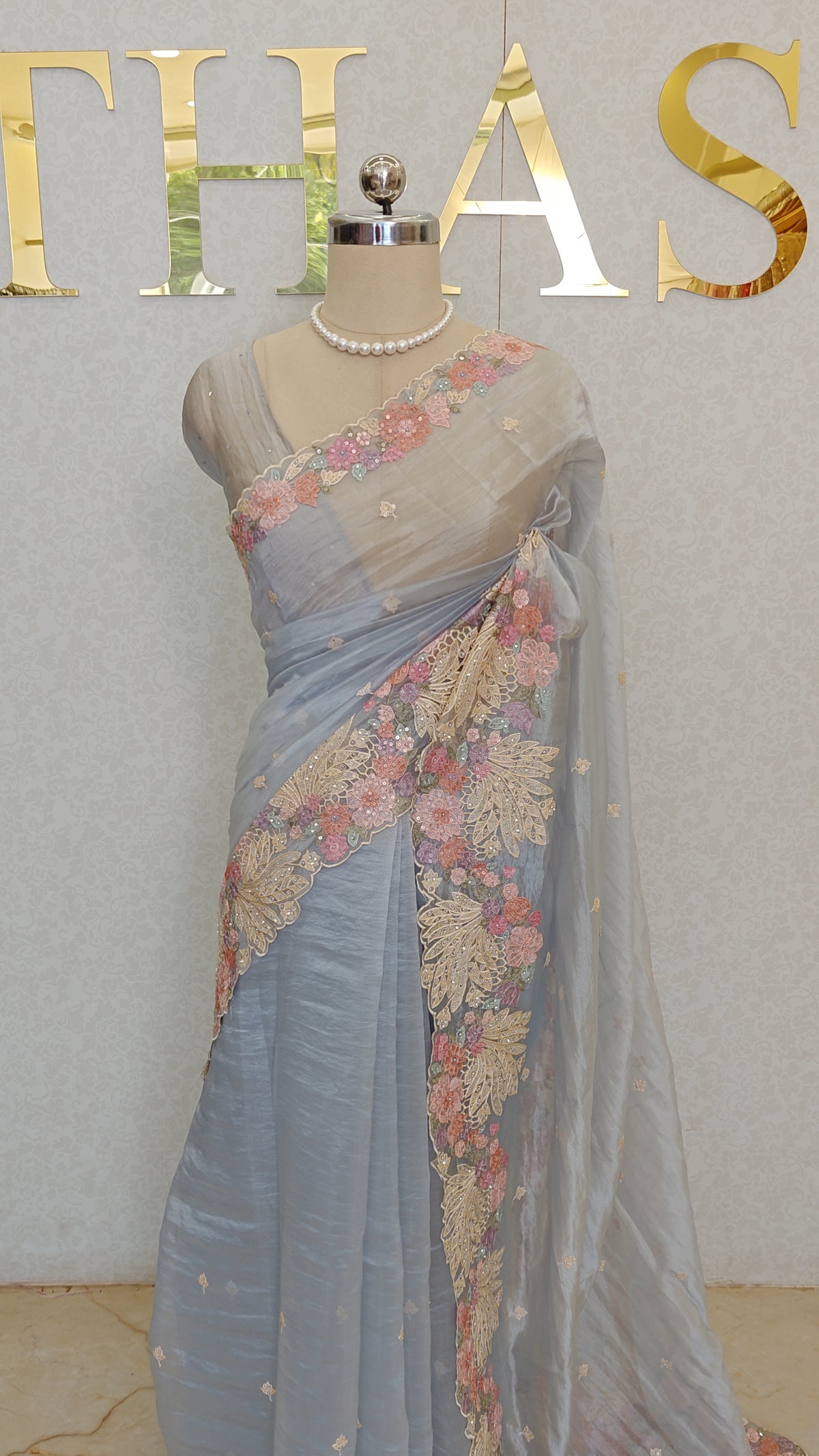 FLOWY ORGANZA SAREE