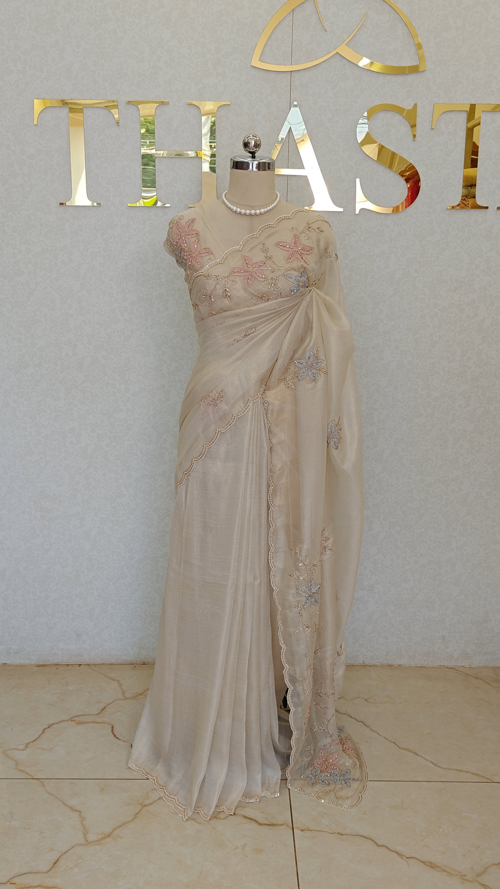 FLOWY ORGANZA SAREE