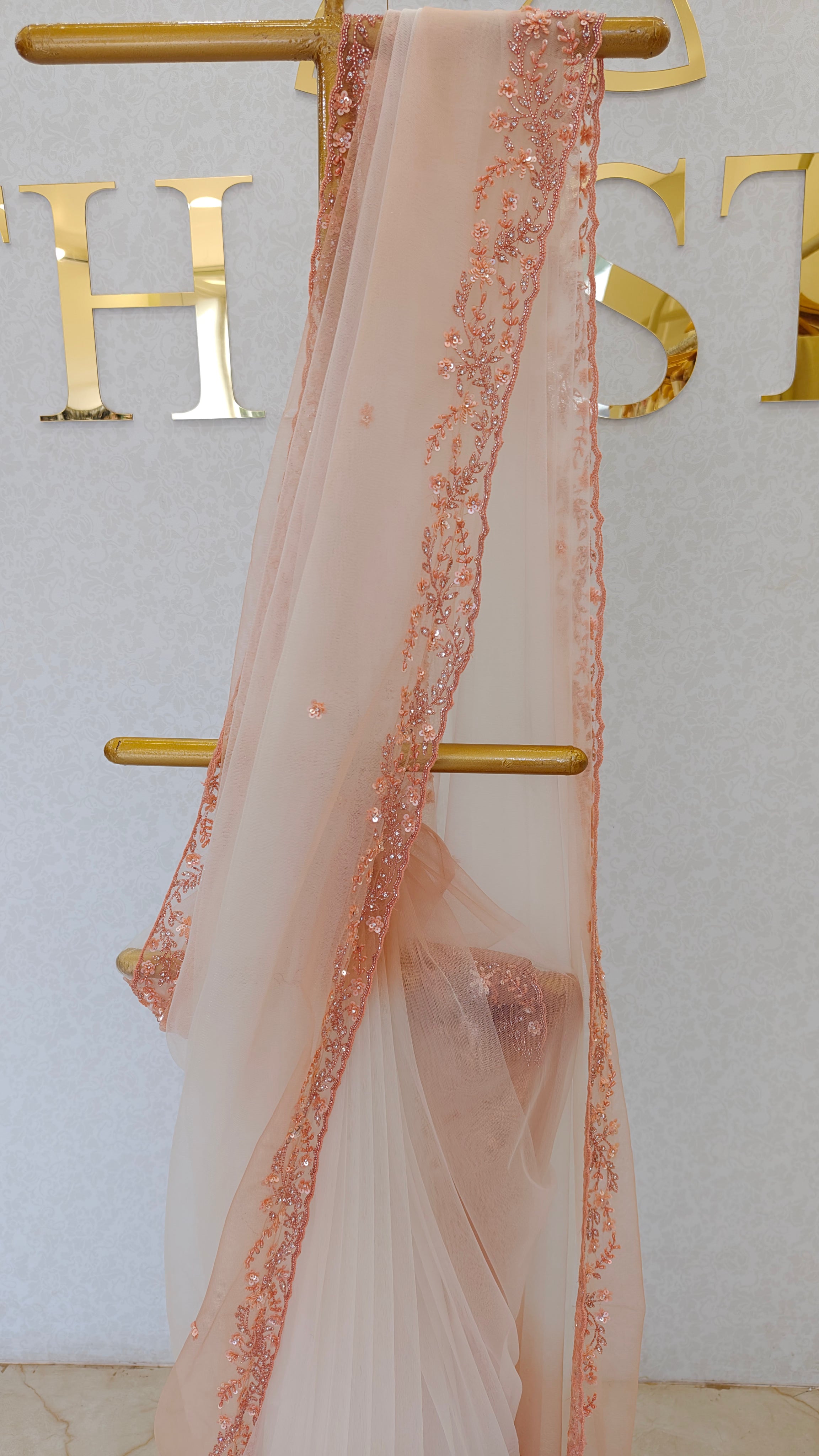 NET SAREE